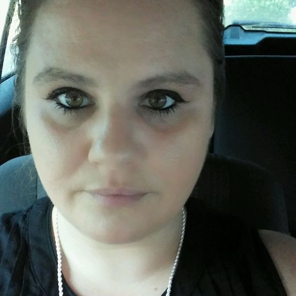 Meet your Posher, Haley - Picture 1 of 1